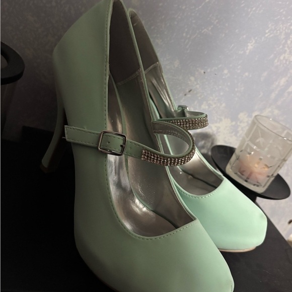 QUPID teal heels size 9 NWOT - Picture 2 of 9